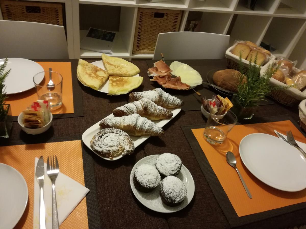 B&B La Piazzetta Палермо Екстер'єр фото